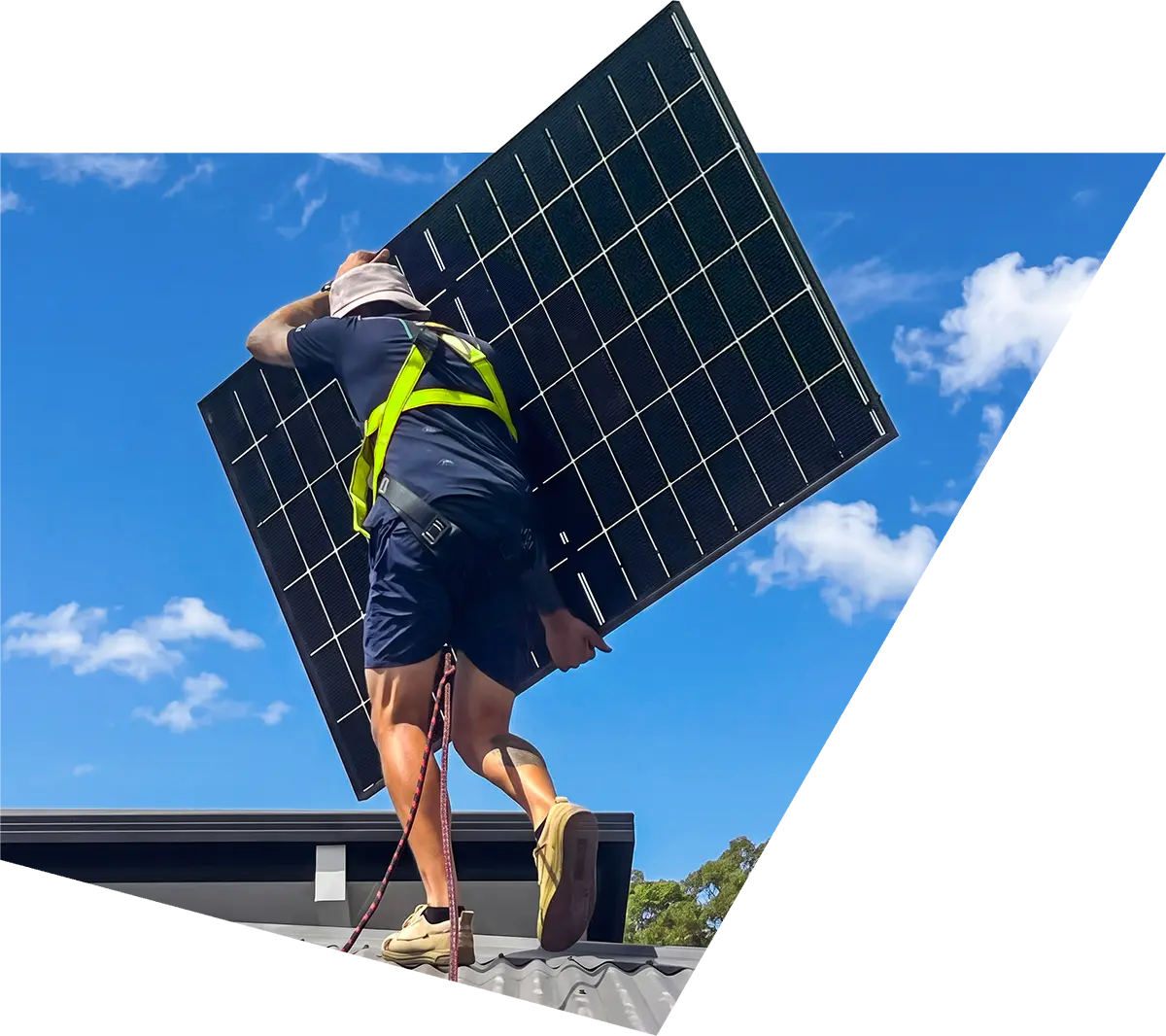 Licensed EFS Solar installers at work
